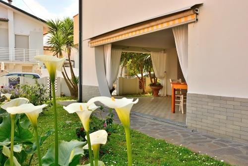 Florinda B&B Viareggio Exterior photo
